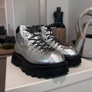 Simon miller high tracker boot in silver size women’s 38/ US8